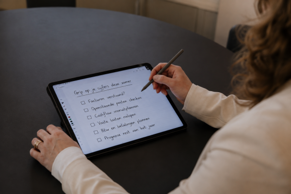 vdberghe-tablet-blog